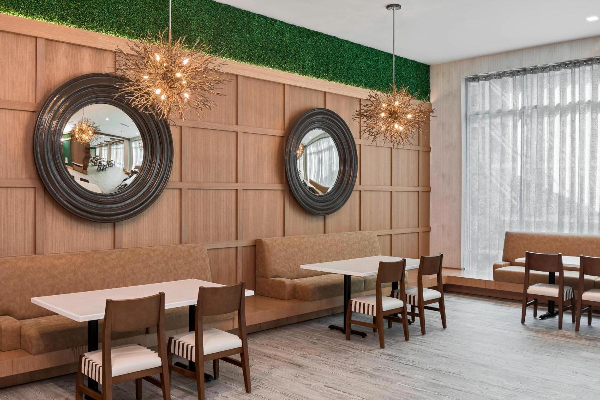 Springhill Suites By Marriott Greenville Downtown Eksteriør bilde