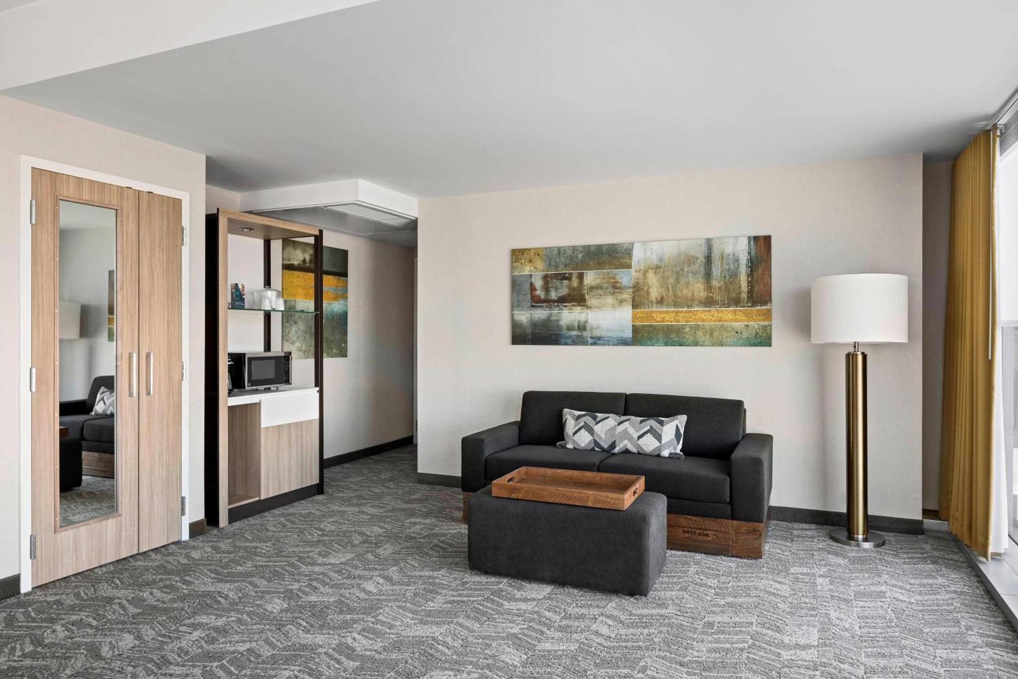 Springhill Suites By Marriott Greenville Downtown Eksteriør bilde
